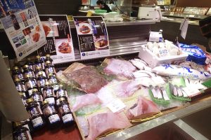 煮魚名人_北隆丸_オホーツク活魚
