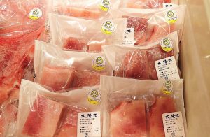 オホーツク活魚_剥きカスベ切り身販売事例